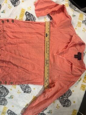 Tahari Coral Button-Side Linen Blend Blouse